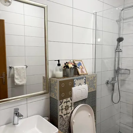 Apartament Lovric *